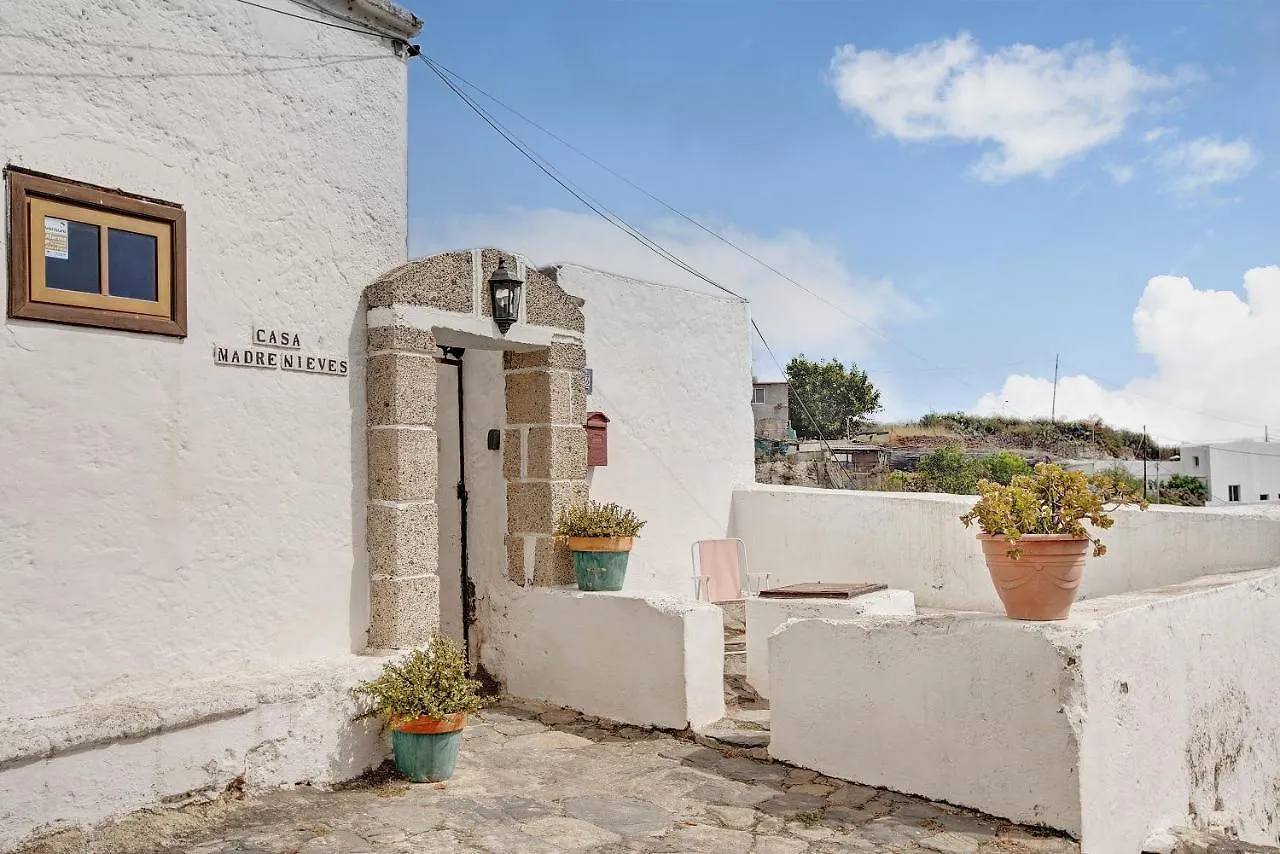 Casa Rural Madre Nieves Fasnia 西班牙